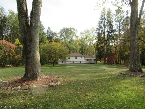 192 Bryans Rd, Washington Twp., NJ 08827