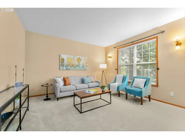2257 NE ESTATE DR, Hillsboro, OR 97124