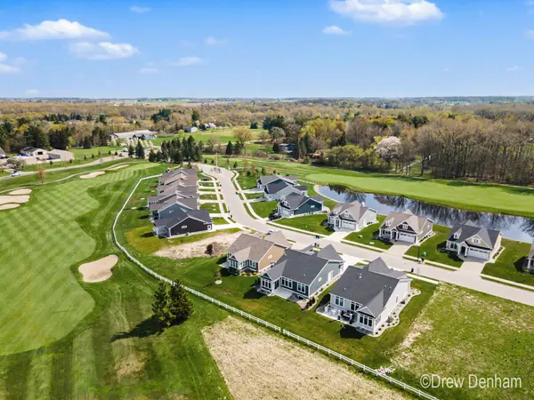 4219 Village Green DR, Thomas Twp, MI 48623