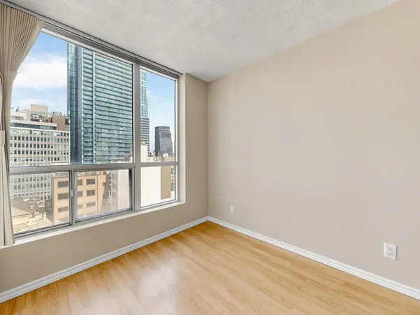 92 King ST E #1302, Toronto C08, ON M5C 2V8
