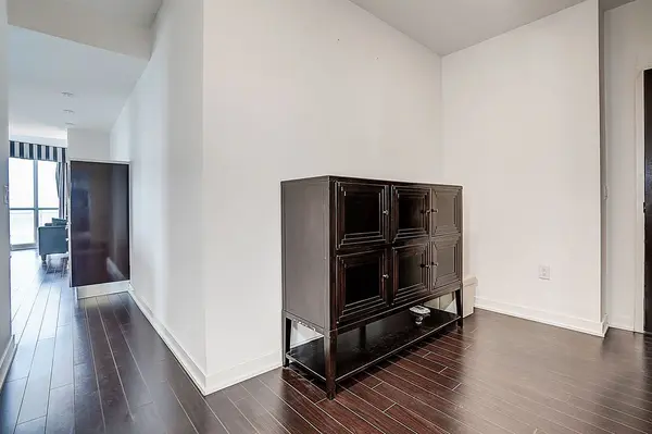 38 Dan Leckie WAY #1912, Toronto C01, ON M5V 2V6