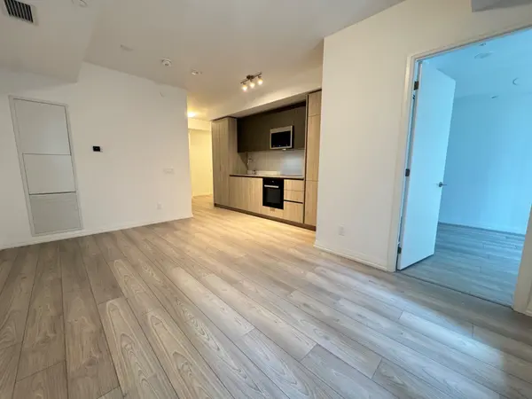 400 King ST W #522, Toronto C01, ON M5V 1K2