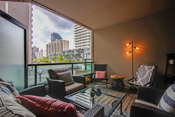 88 Broadway AVE #202, Toronto C10, ON M4P 0A5