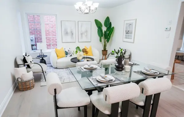 153 Shepton WAY, Toronto E05, ON M1V 5N4