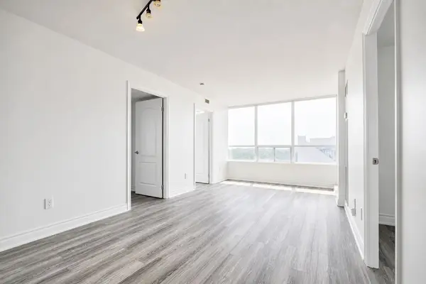 60 Brian Harrison WAY #809, Toronto E09, ON M1P 5J5