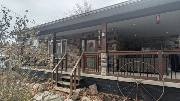 247 Poplar AVE, Tay, ON L0K 1R0