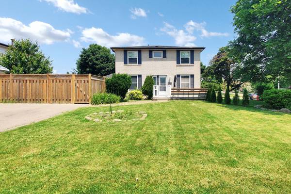 4 Flamingo CRES, Brampton, ON L6T 2G5