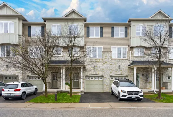 2006 Trawden WAY #24, Oakville, ON L6M 0M1
