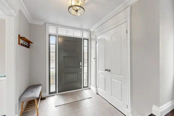 239 Westfield TRL, Oakville, ON L6H 6H8