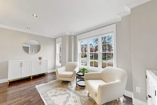 239 Westfield TRL, Oakville, ON L6H 6H8