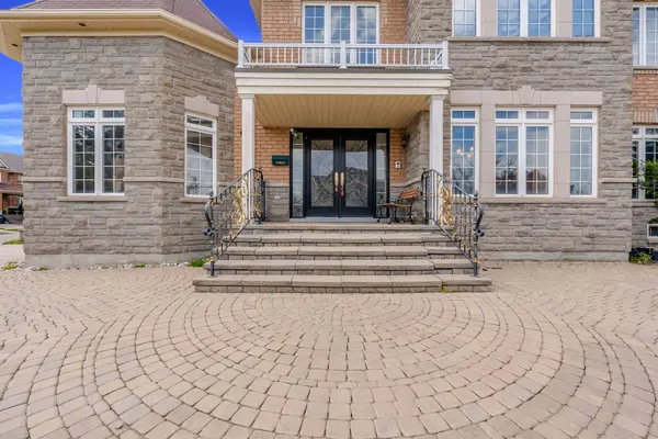 5499 Doctor Peddle CRES, Mississauga, ON L5M 0K7