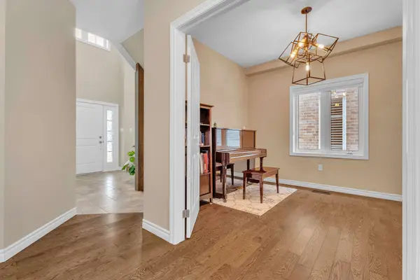 2206 SPRINGRIDGE DR, London North, ON N5X 0M3
