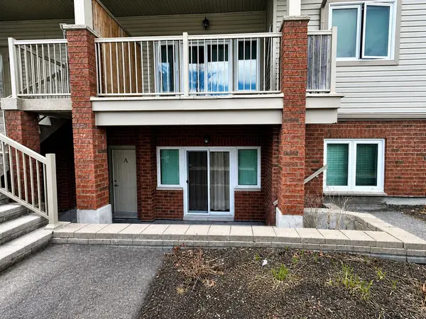 173 Crestway DR #A, Barrhaven, ON K2G 7C8