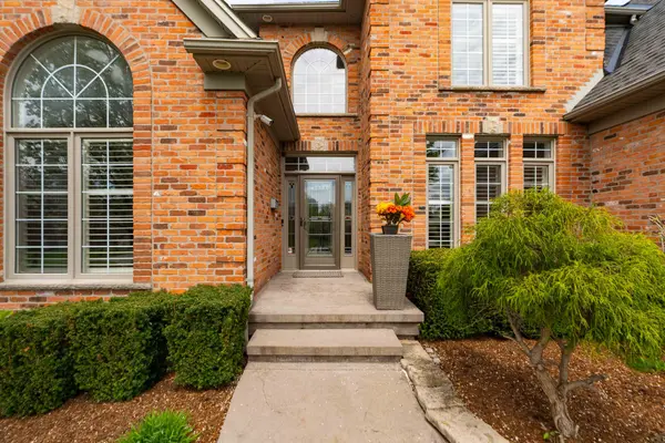 58 Northumberland RD, London North, ON N6H 5H5