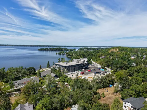 99 Louisa ST #214, Kawartha Lakes, ON K0M 1N0