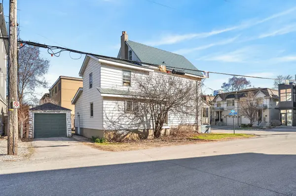 388 Berkley AVE, Carlingwood - Westboro And Area, ON K2A 2G7