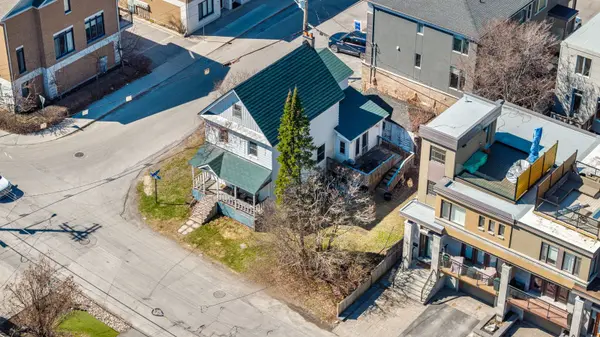 388 Berkley AVE, Carlingwood - Westboro And Area, ON K2A 2G7