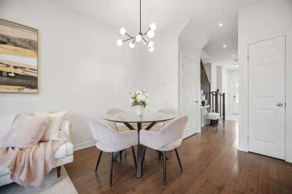 21 Madonna DR #26, Hamilton, ON L9B 0H1