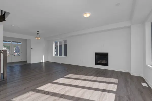 1 Dyer CRES, Bracebridge, ON P1L 0A9