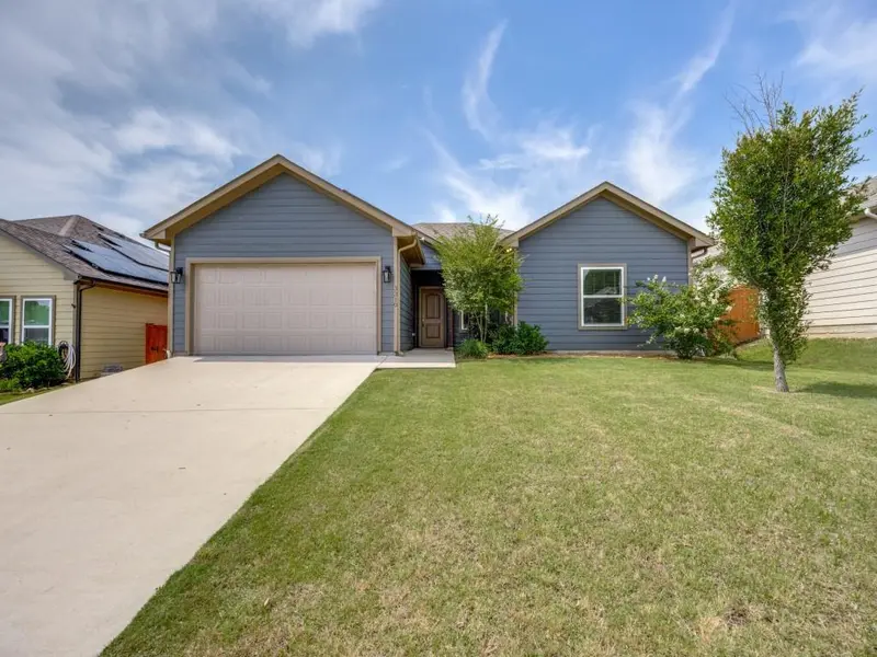 3310 Sweetwater Way, Sherman, TX 75090