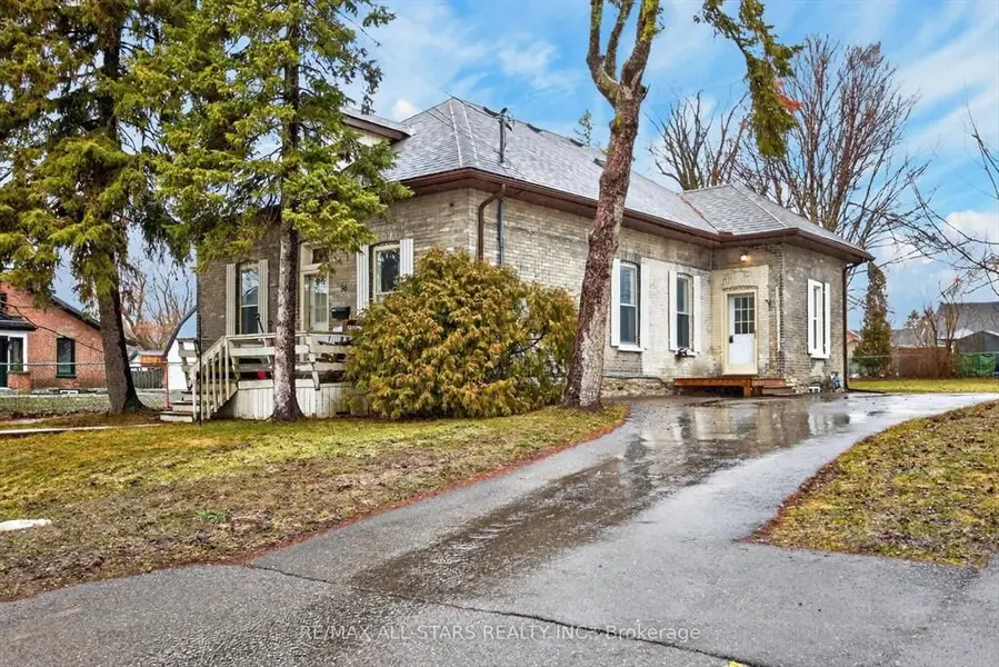 36 Caroline ST, Kawartha Lakes, ON K9V 1T1