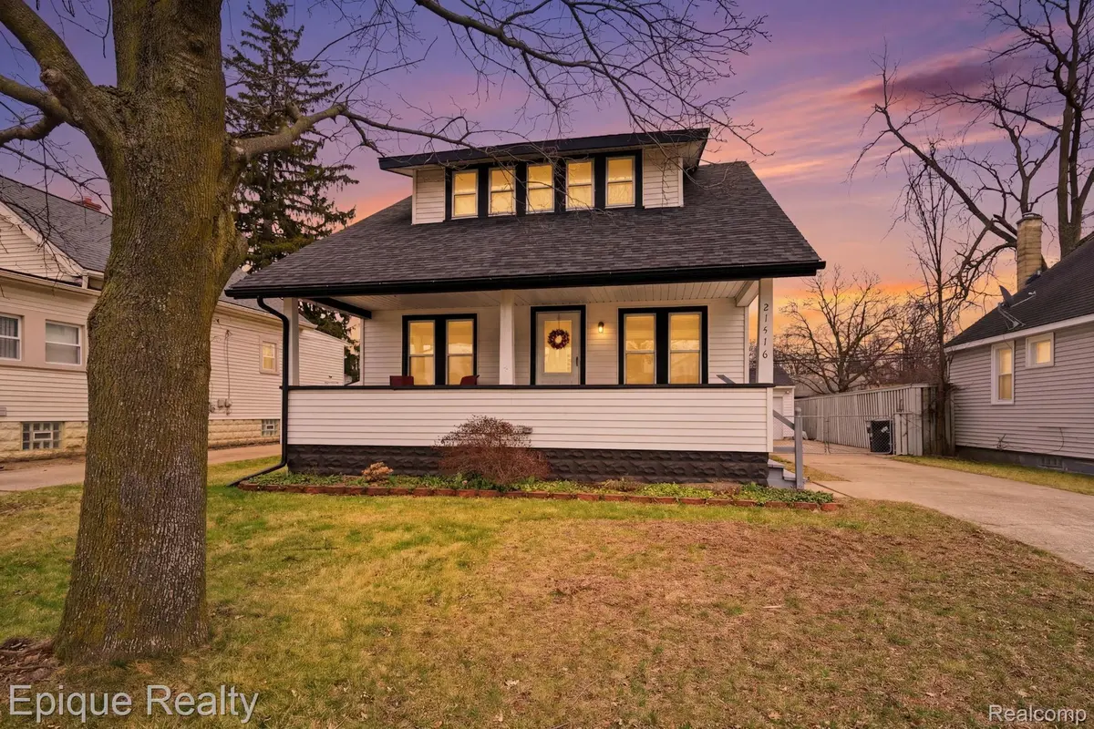 21416 Roosevelt AVE, Farmington Hills, MI 48336