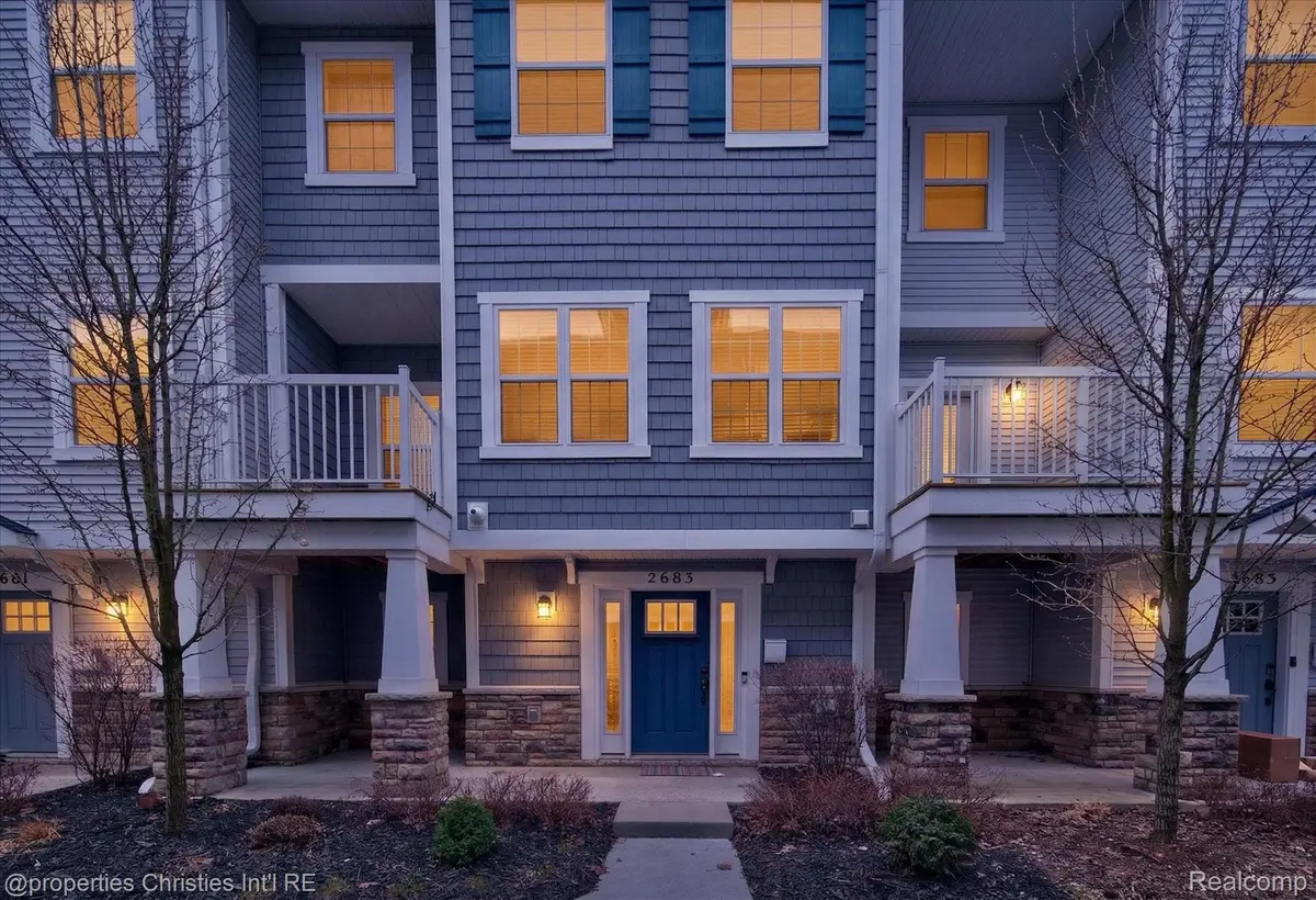 2683 Harvard RD, Berkley, MI 48072