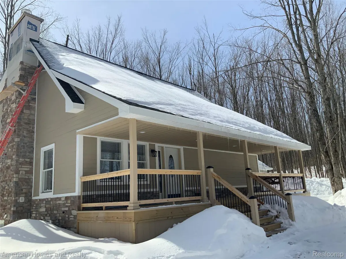 9568 North Ridge DR, Mancelona Township, MI 49659