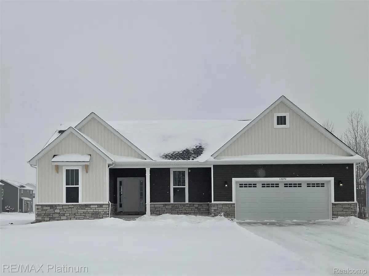 7502 Skylar CT, Mundy Township, MI 48473