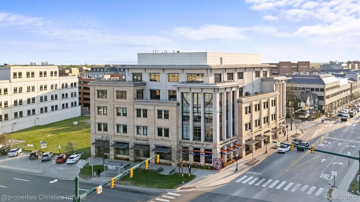 34977 Woodward AVE #450, Birmingham, MI 48009
