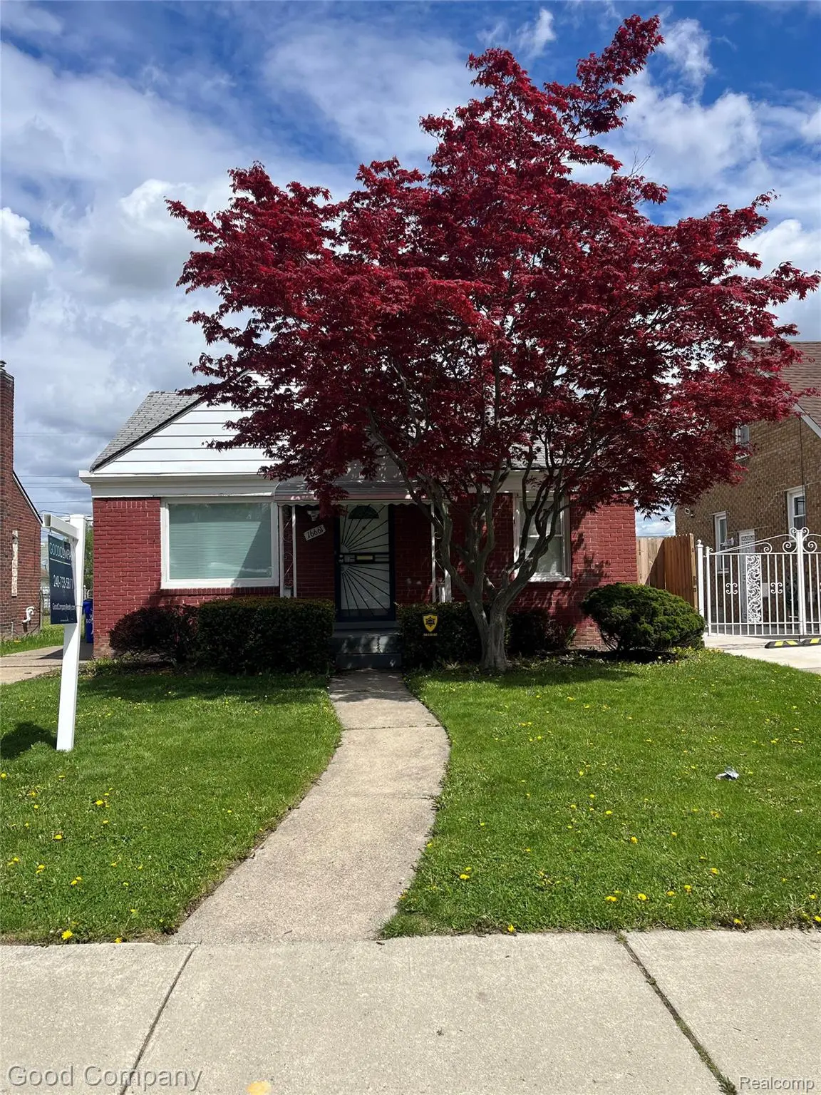16661 Rossini DR, Detroit, MI 48205