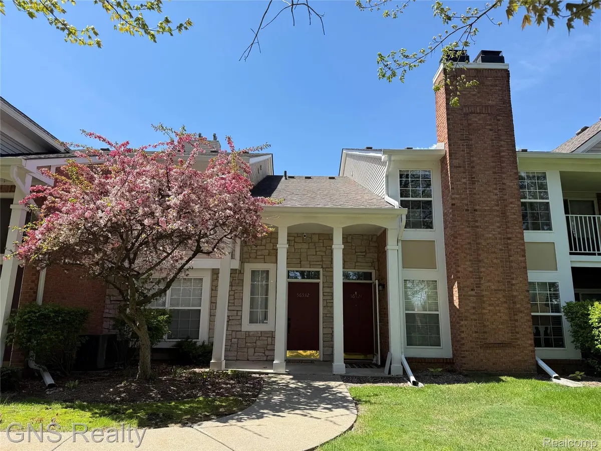 56532 Chesapeake Trail E Chesapeake TRL, Shelby Charter Township, MI 48316