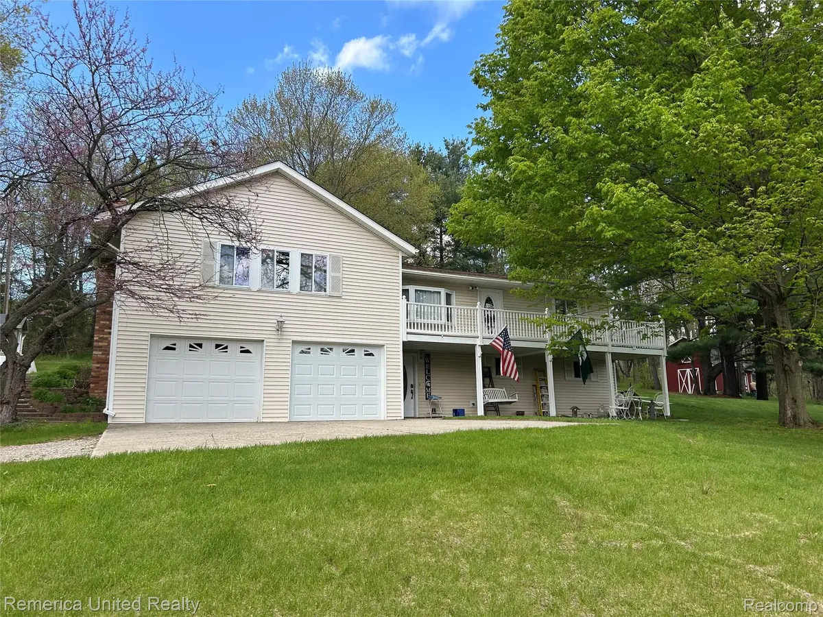 9640 Wiggins RD, Deerfield Township, MI 48855