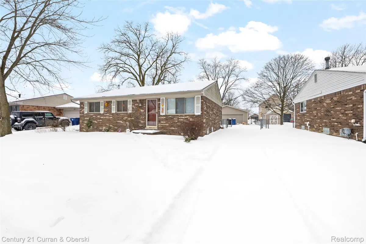 1399 Elmhurst ST, Canton Charter Township, MI 48187