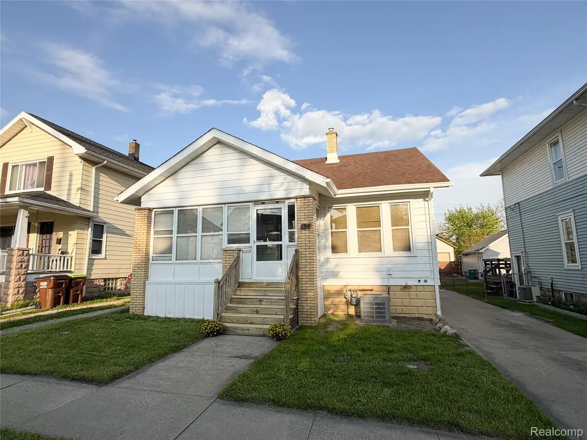 134 Michigan AVE, Monroe, MI 48162