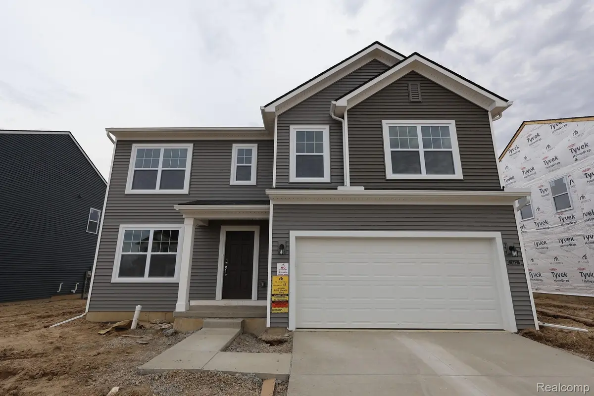 642 Harvest WAY, Chelsea, MI 48118