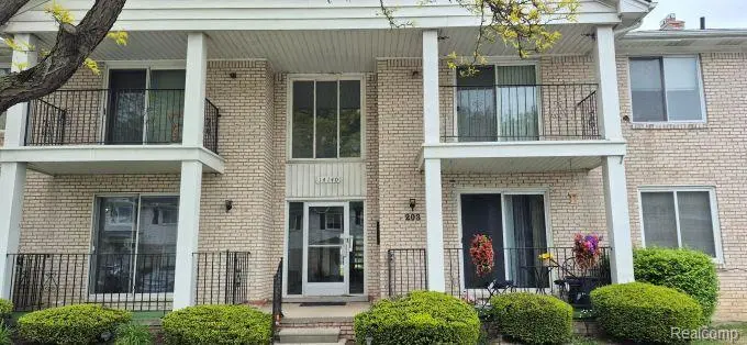 14140 Merriweather ST, Sterling Heights, MI 48312