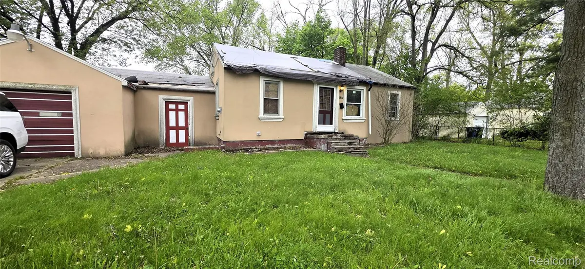 2810 Gibson ST, Flint, MI 48503