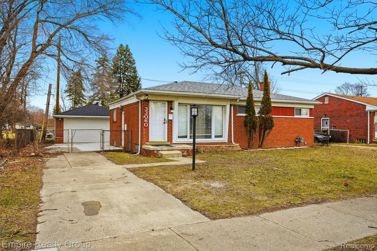 33060 Cherry Hill RD, Garden City, MI 48135