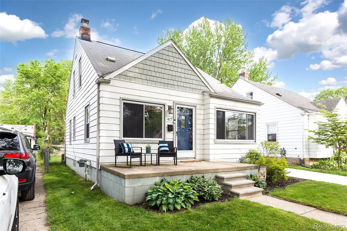 417 Helene AVE, Royal Oak, MI 48067