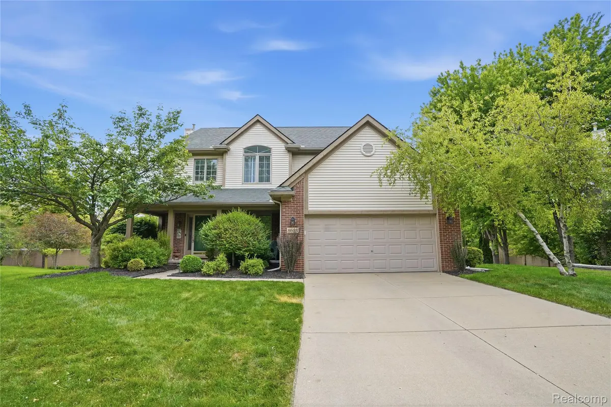 8605 Vista CT, Westland, MI 48185