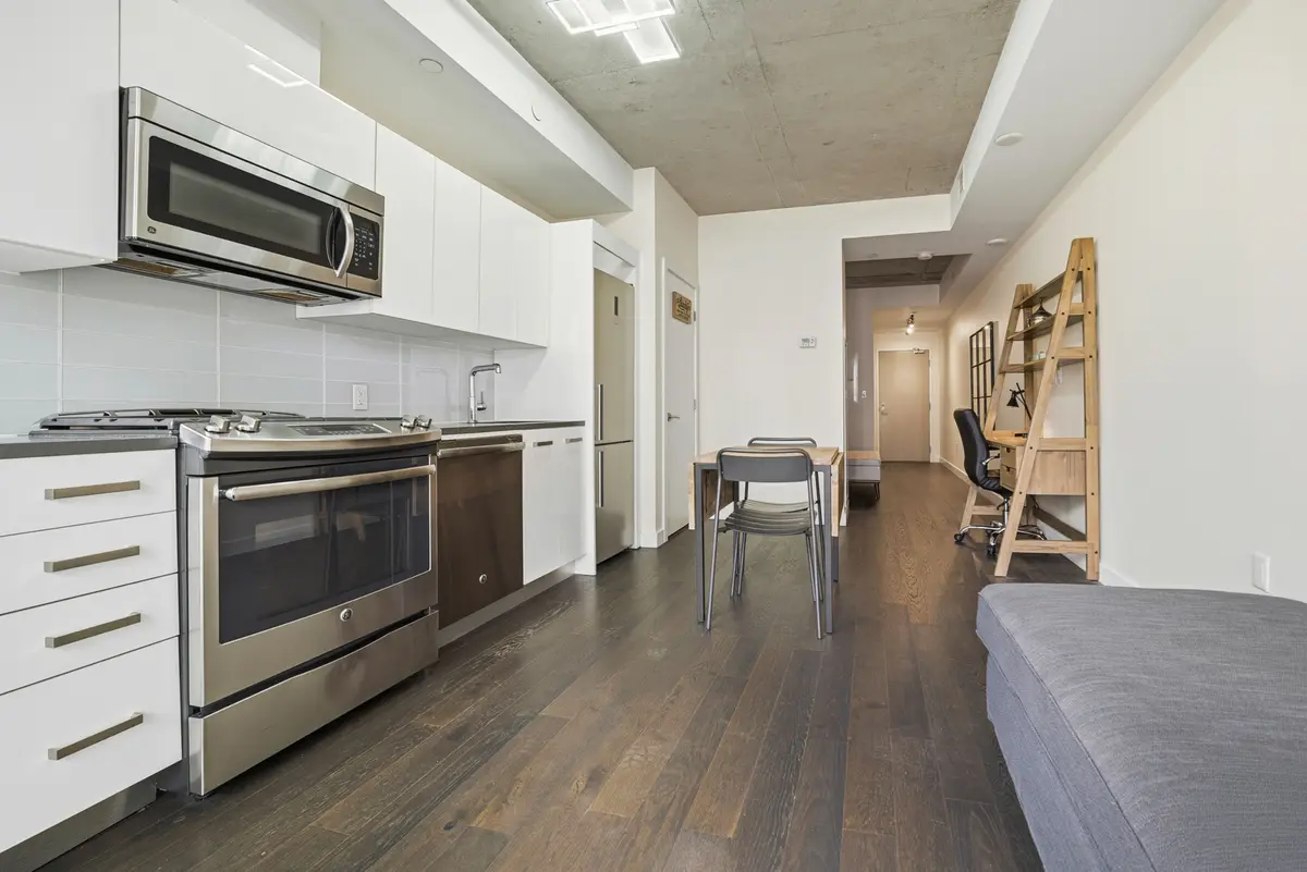 224 Lyon ST N #1009, Ottawa Centre, ON K1R 0C1