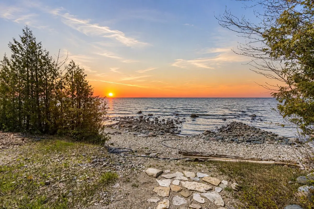 765 BRUCE ROAD 13 RD, Native Leased Lands, ON N0H 2L0