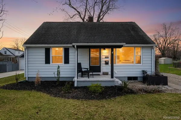410 E Pottawatamie ST,  Tecumseh,  MI 49286