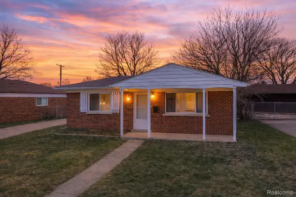 3903 Gloria ST,  Wayne,  MI 48184