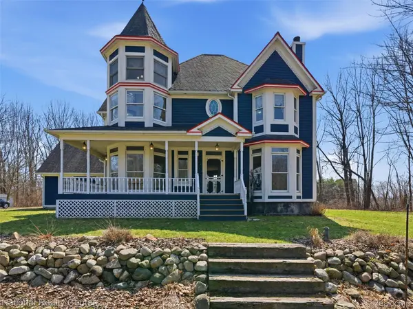 675 W Leonard RD, Addison Township, MI 48367