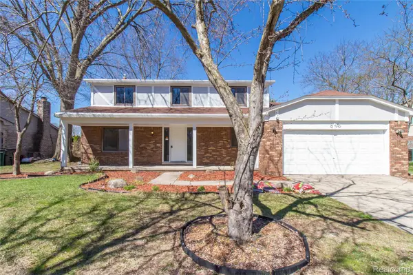 845 Longfellow DR, Troy, MI 48085