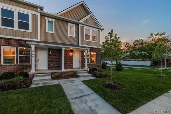 20498 Van Antwerp ST #23, Harper Woods, MI 48225