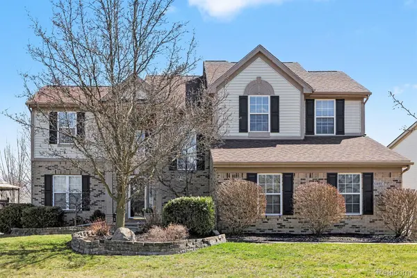 13805 Pond Bluff DR, Belleville, MI 48111