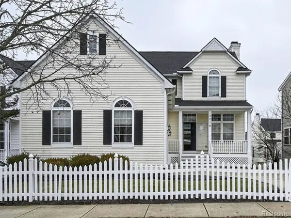 1219 PORTSMOUTH DR, Marion Township, MI 48843